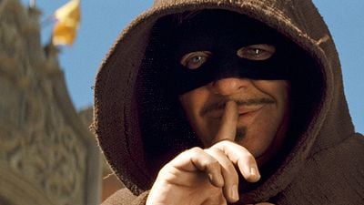 En 1998, millones de personas acudieron al cine para verla: la única película de superhéroes producida por Steven Spielberg noticias imagen