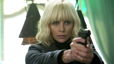 "No puedo caminar, no puedo sentarme en el baño": Charlize Theron no anticipó las consecuencias de sus películas de acción noticias imagen