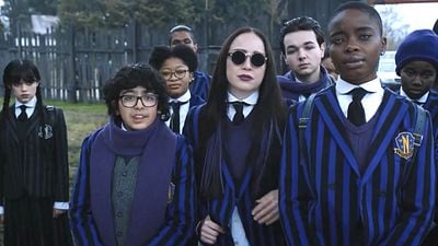 Clases de alemán, un instrumento musical y combate con espada: así se preparó esta actriz para aparecer en ‘Merlina’ de Netflix noticias imagen