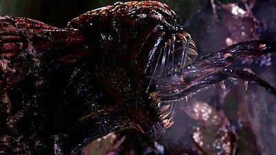 Hoy en TV: Una mujer debe salvar al mundo aniquilando miles de zombies noticias imagen