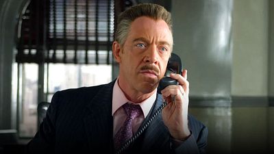 'Spider-Man': El secreto de por qué J.J. Jameson es el mismo en todos los Spider-Versos noticias imagen