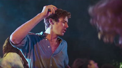 Armie Hammer baila al ritmo que le toquen  noticias imagen