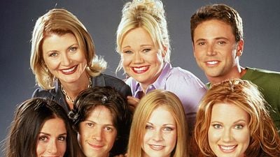 Elenco de ‘Sabrina: la bruja adolescente' se reune noticias imagen