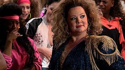 'El alma de la fiesta' y otras películas sobre adultos que regresan a la universidad noticias imagen