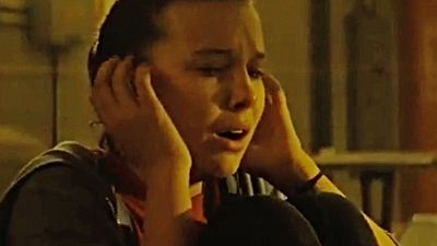 Comic Con 2018: Millie Bobby Brown pide auxilio en el clip de 'Godzilla 2' noticias imagen