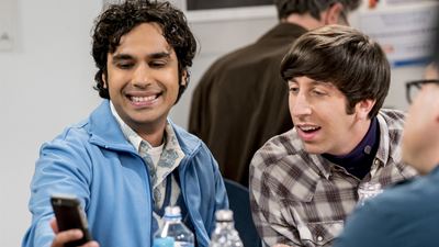 'The Big Bang Theory': La foto que demuestra que Raj no ha cambiado con el tiempo