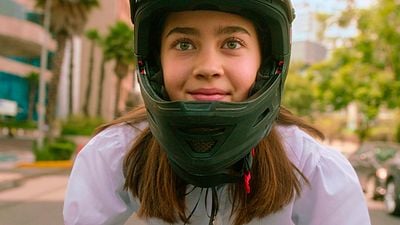 'Se busca papá': ¿Quién es Natalia Coronado, la actriz detrás de Blanca Díaz en la película de Netflix?