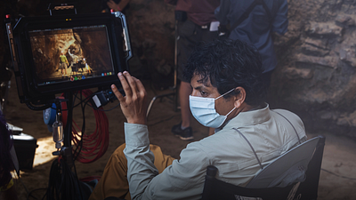 'Viejos': M. Night Shyamalan te explica cómo construye el plot twist de sus películas noticias imagen