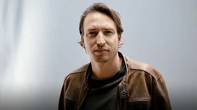 Nicolás Celis, productor de 'Roma', denuncia abuso de autoridad contra sus sobrinas y pide ayuda en Twitter noticias imagen