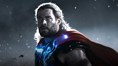 El significado de los tatuajes en la espalda de Thor que aparecen en la escena del desnudo noticias imagen