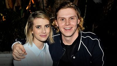 Las novias que ha tenido Evan Peters (una le rompió la nariz)