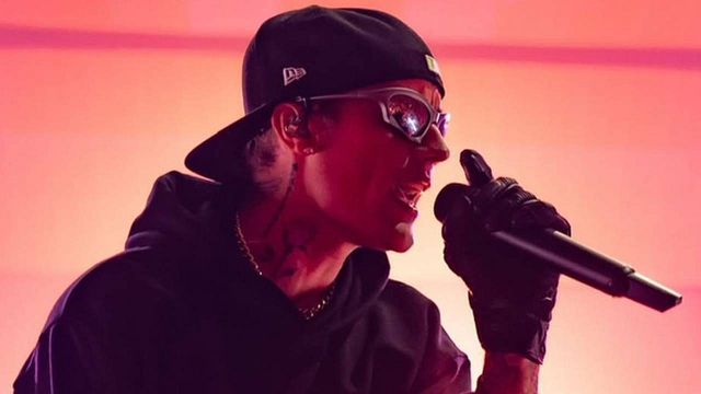 "Siempre me he sentido indigno": Fans se alertan por el estado de salud de Justin Bieber noticias imagen