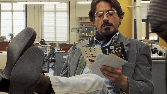 Esconder frascos con su propia orina en el set fue la polémica protesta de Robert Downey Jr contra un exigente director noticias imagen