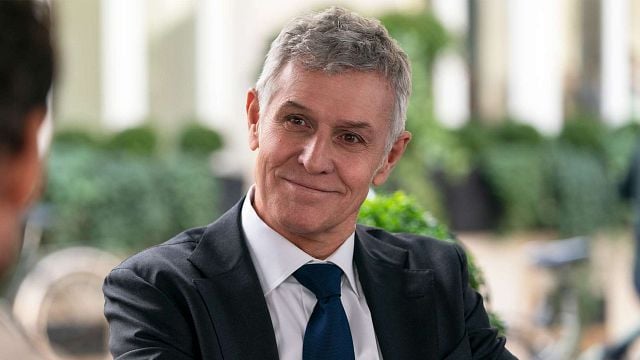 Muere Pierre Deny a los 69 años, actor de ‘Emily en París’, por la misma enfermedad que Eric Dane noticias imagen