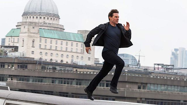 Muere hombre al caer del mismo acantilado que saltó Tom Cruise en 'Misión Imposible 6' noticias imagen