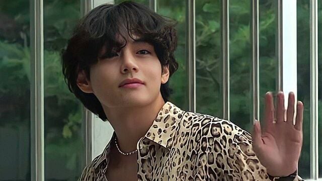 Hace 8 años V de BTS debutó en este popular k-drama que puedes ver en Netflix noticias imagen