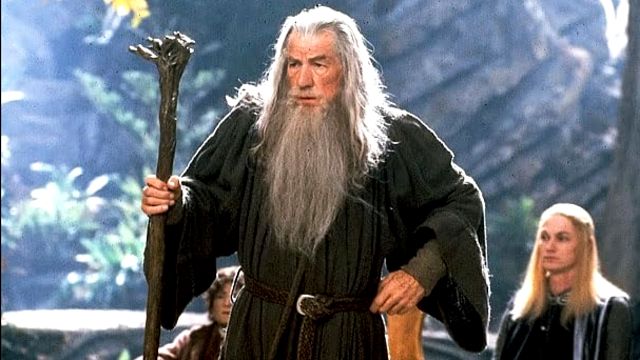 "Lo haré si sigo vivo": Ian McKellen regresaría como Gandalf en la nueva película de 'El señor de los anillos' noticias imagen