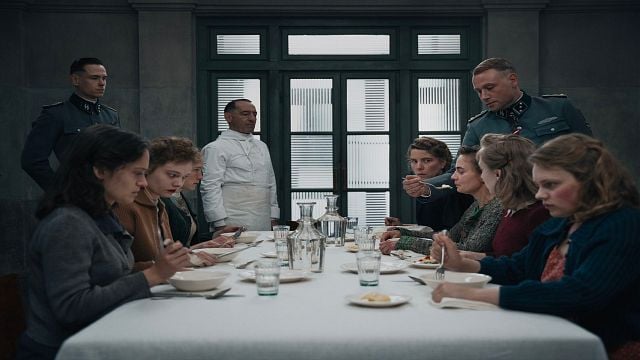 'Las catadoras de Hitler': la historia real detrás de la película sobre las mujeres que probaban la comida de Adolf Hitler noticias imagen