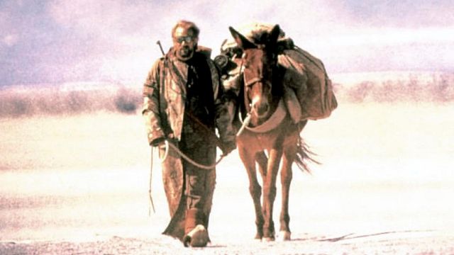 3 horas de Kevin Costner en una película de ciencia ficción injustamente olvidada noticias imagen