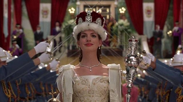 "De regreso a Genovia": Anne Hathaway confirma que vuelve a 'El diario de la princesa 3' noticias imagen