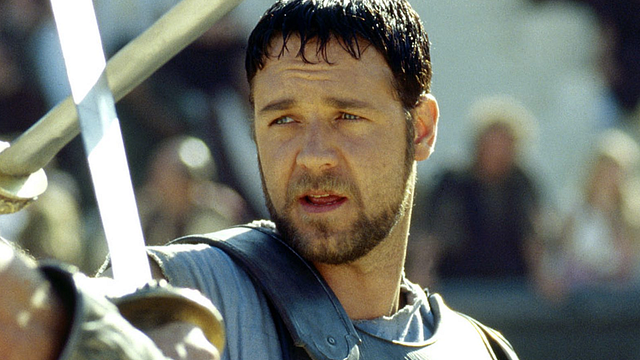 Russell Crowe revela el final original de 'Gladiador' y por qué Ridley Scott decidió cambiarlo: "¿Qué hace Maximus? ¿Terminar dirigiendo una pizzería en el Coliseo?" noticias imagen
