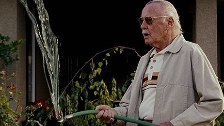 Stan Lee está al borde de la bancarrota  noticias imagen