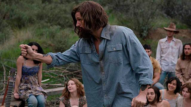 'Charlie Says': Matt Smith es Charles Manson en el primer tráiler noticias imagen