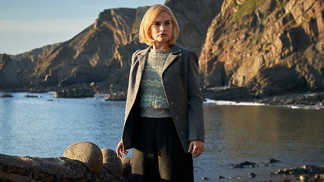 'Rebeca': ¿Por qué el personaje de Lily James no tiene nombre de pila? noticias imagen