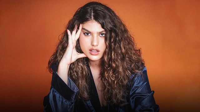 'Rebelde': Giovanna Grigio confiesa cómo fue su primer beso en pantalla (y en la vida real) noticias imagen