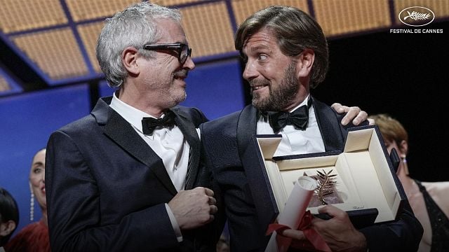 "Vivimos en un mundo apocalíptico": Alfonso Cuarón al entregar la Palma de Oro a Ruben Östlund en Cannes 2022 noticias imagen