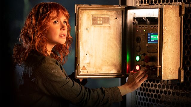 Se va la luz en función de 'Jurassic World: Dominio' y trabajadores de Cinemex improvisan lucha de dinosaurios noticias imagen