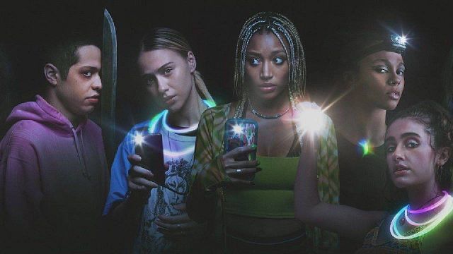 'Muerte Muerte Muerte' es la película más divertida y estúpida en la temporada de horror

 noticias imagen