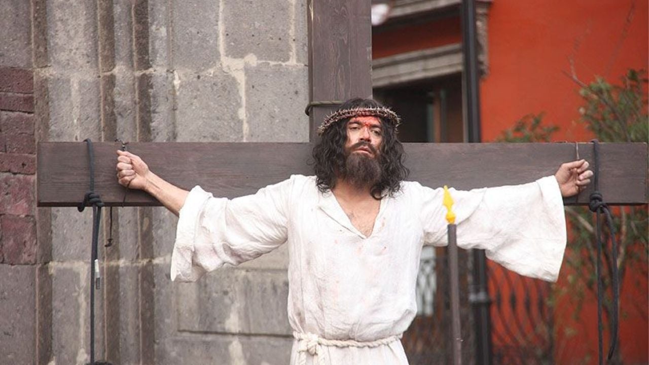 Jorge Salinas interpretó a Cristo en Qué bonito amor.