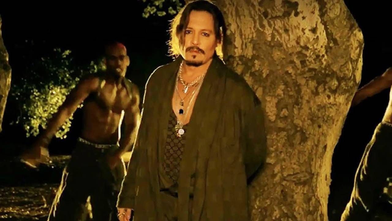 Johnny Depp, en Savage x Fenty Vol. 4