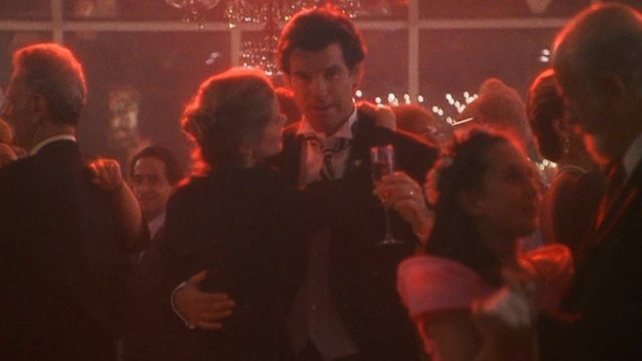 Netflix tiene una película subida de tono que debes ver en pareja ...