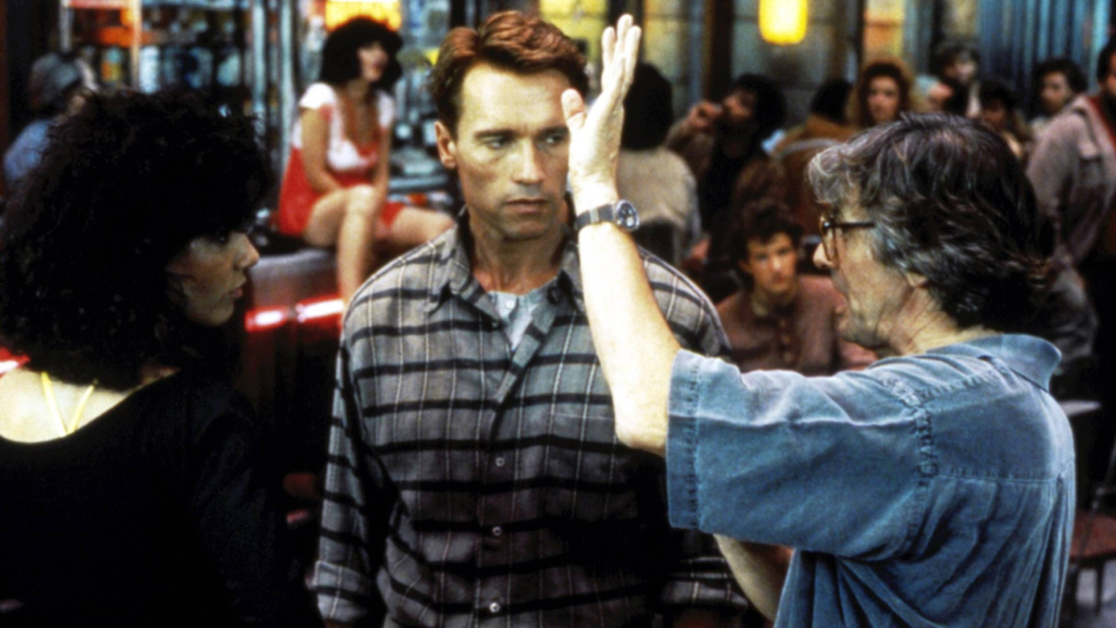 Schwarzenegger y Verhoeven en el set de 'Total Recall'