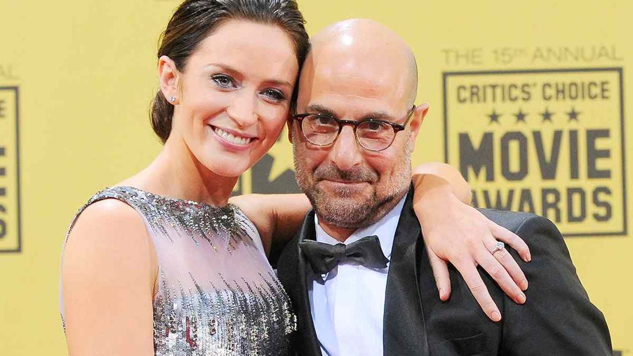 Felicity Blunt y Stanley Tucci.