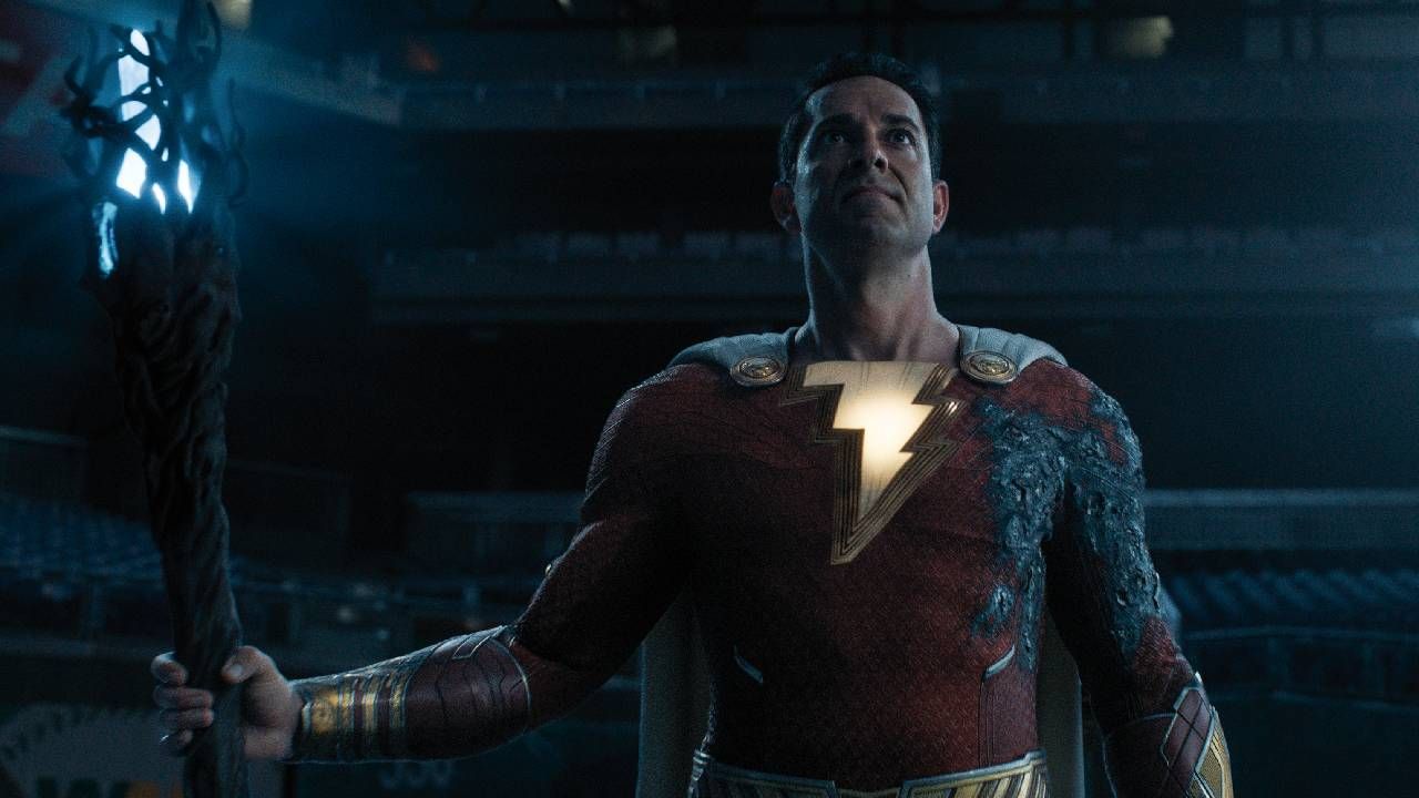 Shazam es su nombre oficial como superhéroe