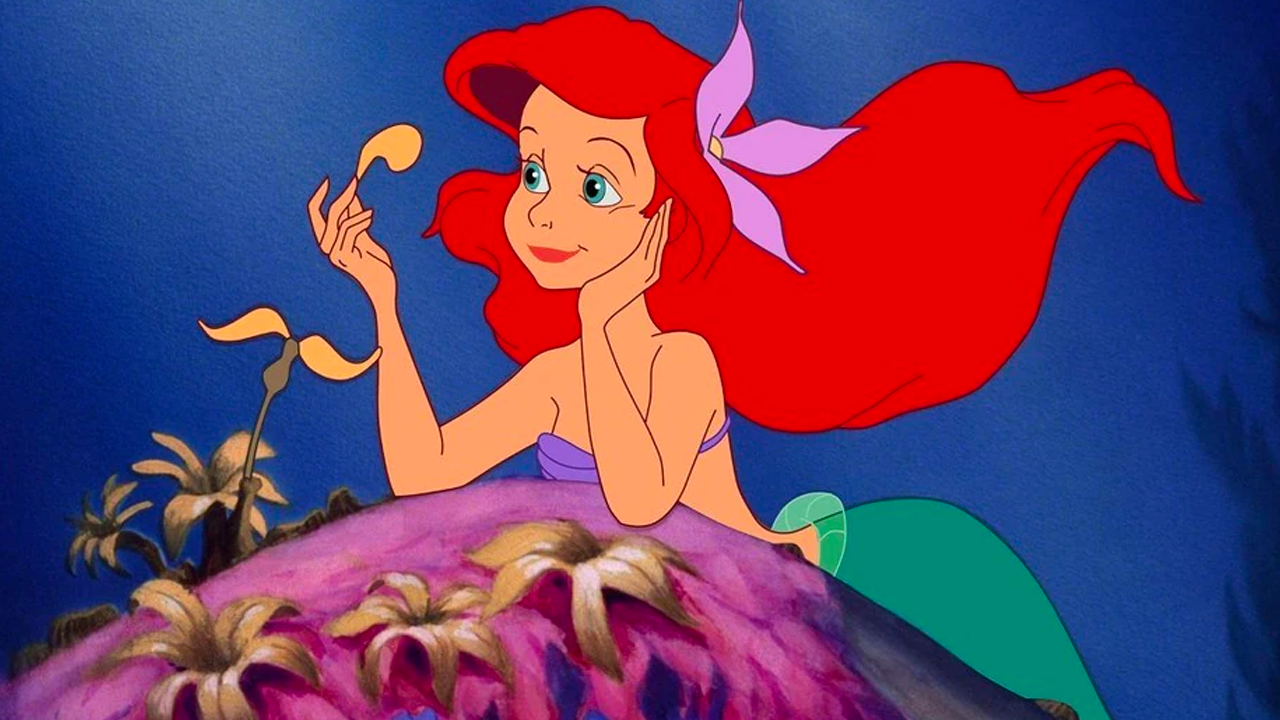 La sirenita es una adolescente.