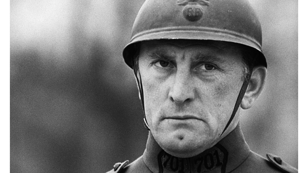 Kirk Douglas en 'Senderos de gloria'.