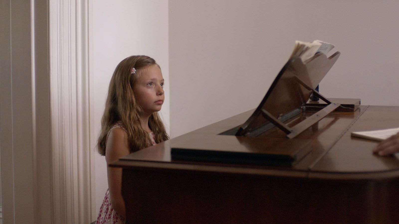 Foto de la película El amor es extraño - Foto 14 por un total de 21 ...