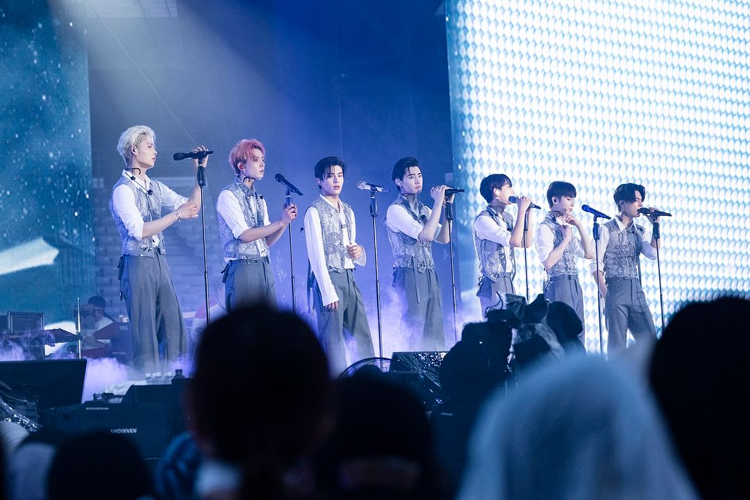 ENHYPEN [WALK THE LINE SUMMER EDITION] IN CINEMAS : Foto Ni-ki , Sunoo , Sunghoon , Jake , Jay , Heeseung , Jungwon , ENHYPEN