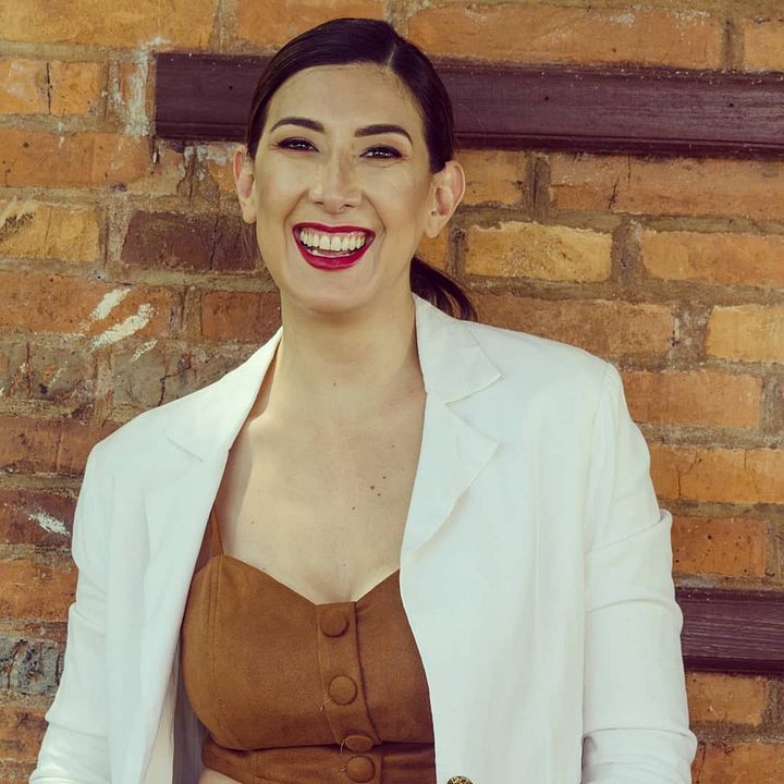 Póster Lara Chamorro