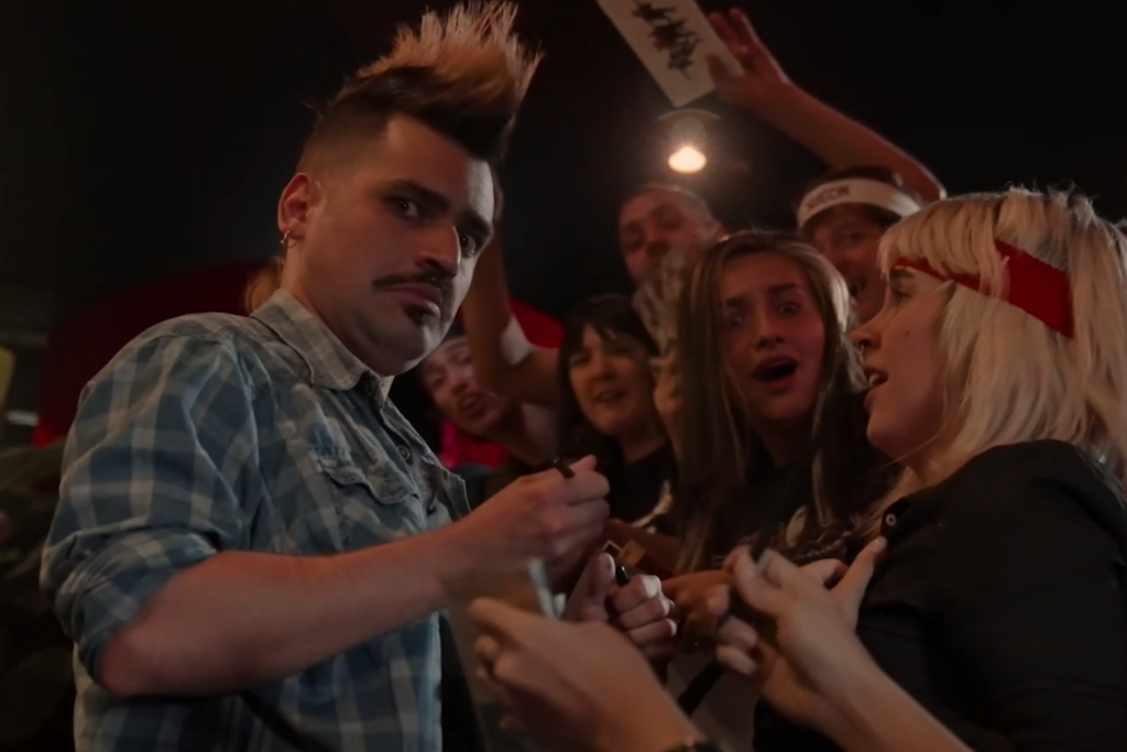 Los PEOPLE IN THE DRAGON : Foto