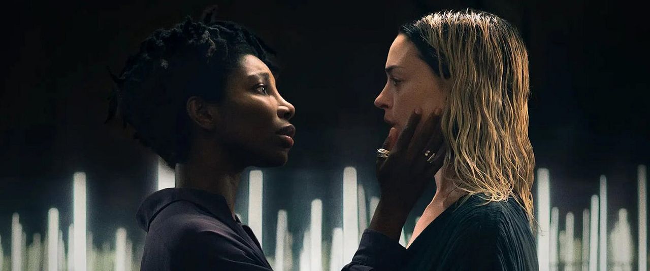 Mother Mary : Foto Anne Hathaway, Michaela Coel