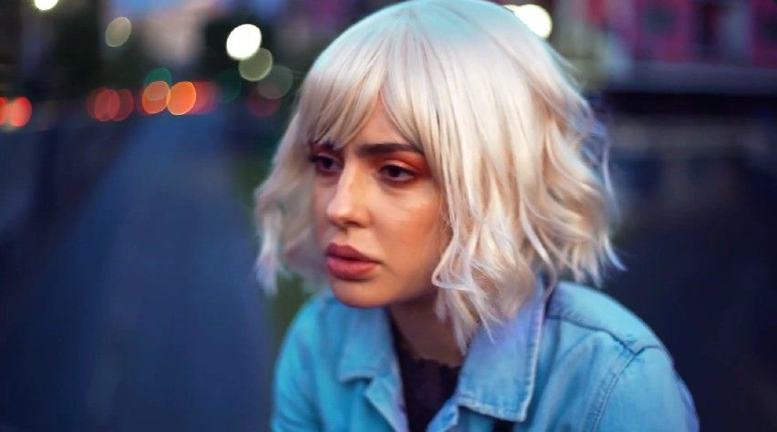 País es una palabra corta : Foto