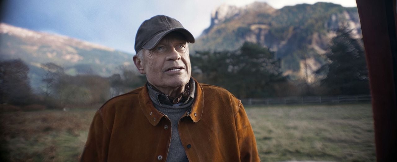 Turbulencia: Pánico en el aire : Foto Kelsey Grammer