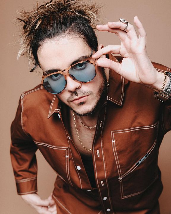 Póster Clinton Cave