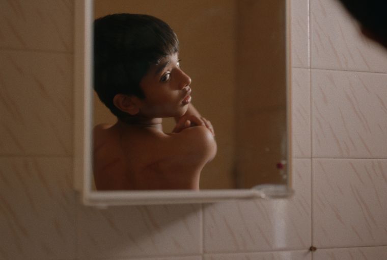 Don't Tell Mother : Foto