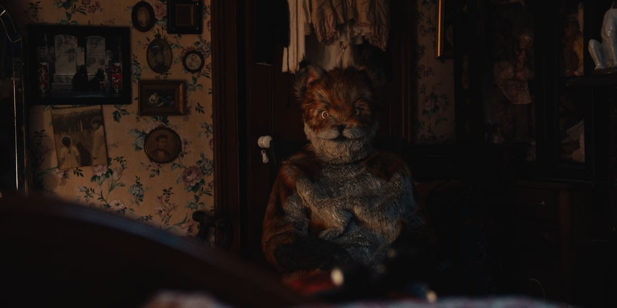 El Ritual Del Libro Rojo: La Puerta Del Infierno : Foto